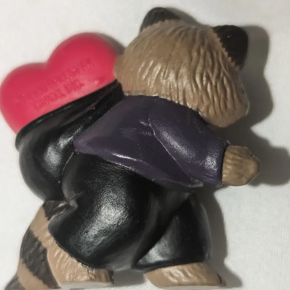 Hallmark‎ vintage lot of Valentine's animal figurines